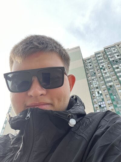  ,   Ilya, 22 ,   ,   