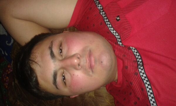  ,   Izzet, 37 ,   