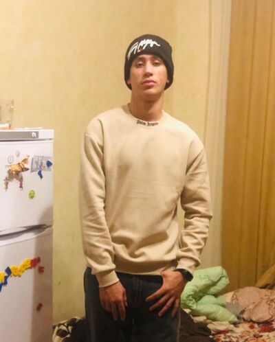  ,   David, 22 ,   ,   