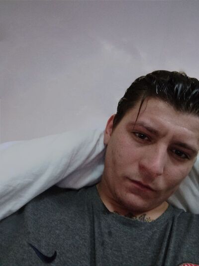  ,   Sasha, 26 ,   ,   
