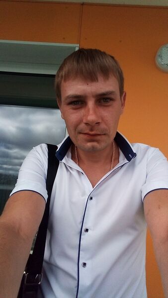  ,   Denni, 37 ,   ,   