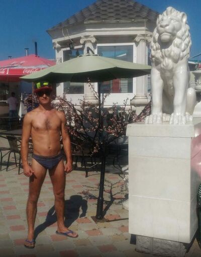  ,   Igor, 38 ,   
