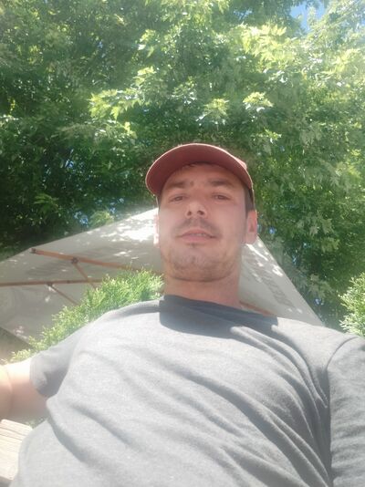  Waldbrunn,   Ruslan, 33 ,   ,   , c , 