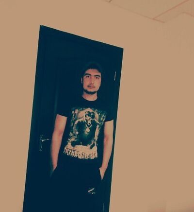  -,   Umid, 33 ,   ,   
