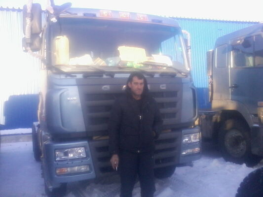  -,   Boris, 52 ,   