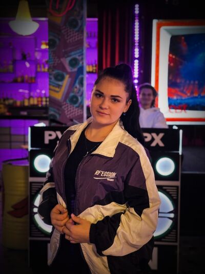  ,   Lubov, 20 ,     , 