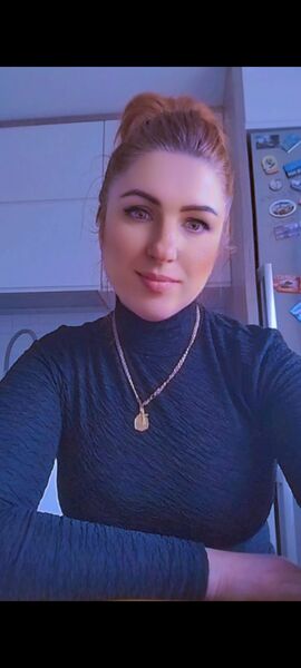  ,   Olena, 47 ,   c 