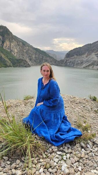  ,   Elena, 47 ,   ,   