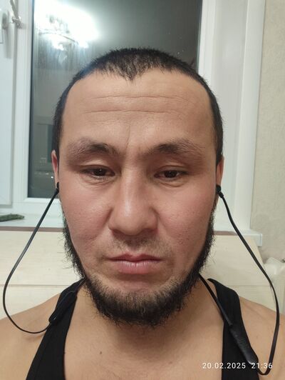  ,   Jamshid, 33 ,   ,   