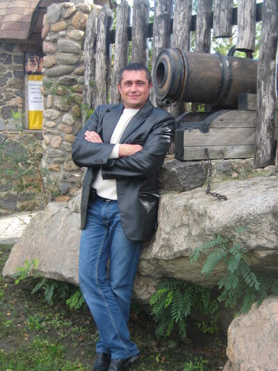  ,   Aleks, 45 ,  