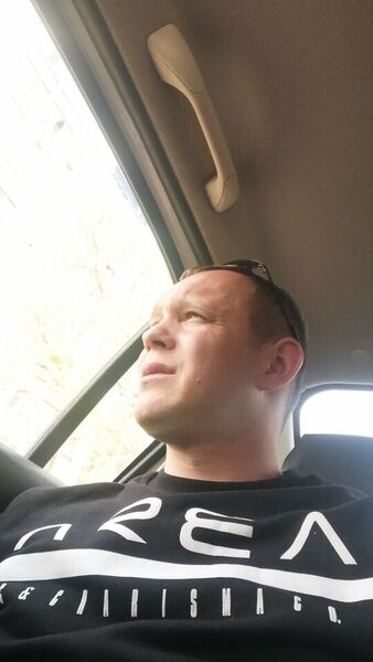  ,   Ilya, 38 ,   c 