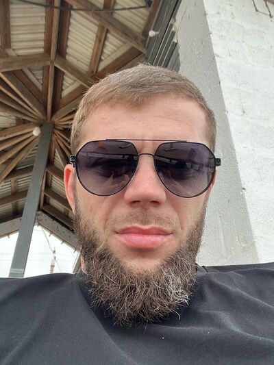  ,   Shamil, 29 ,   ,   