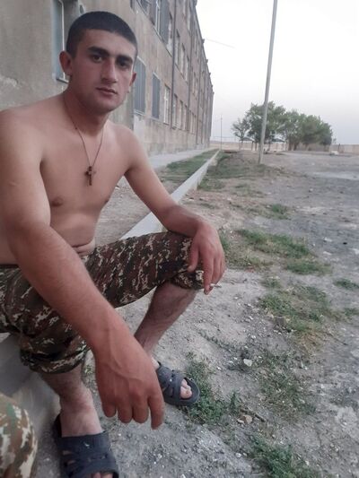  ,   Dav, 24 ,   ,   