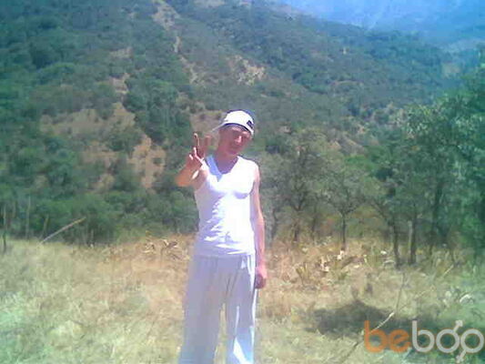  ,   Leon, 42 ,   , 