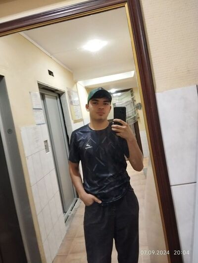  ,   Anusher, 21 ,   ,   
