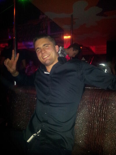  ,   Alex, 33 ,   ,   , c 