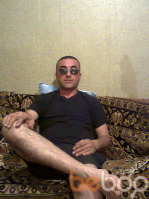  ,   Gio, 40 ,  