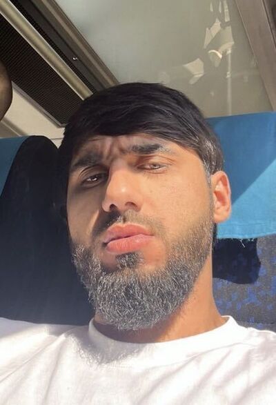  ,   Saad, 29 ,   ,   