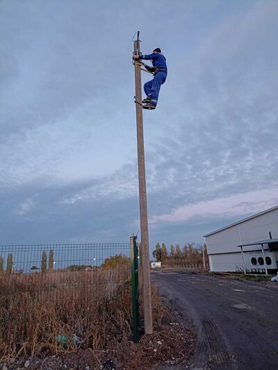  ,   , 37 ,   ,   , c , 