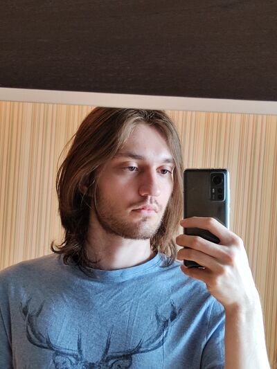  ,   Vlad, 22 ,   ,   