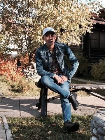  ,   M, 35 ,   