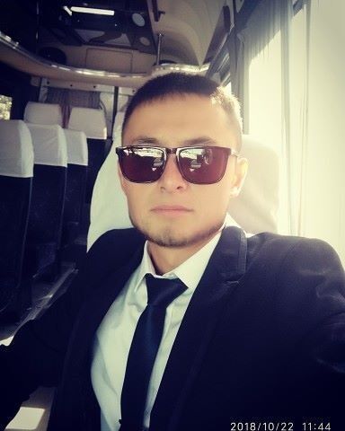  18732809  Karim, 29 ,    
