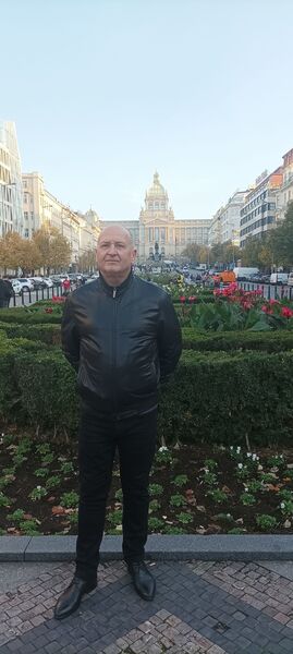  Louny,   , 64 ,   ,   