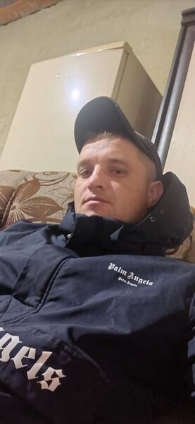  ,   Igor, 32 ,   c 