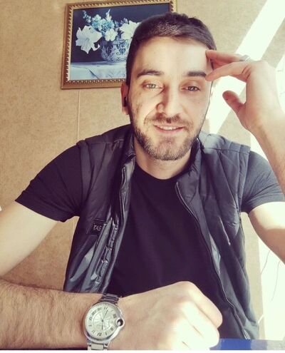  ,   Kamran, 29 ,   c 