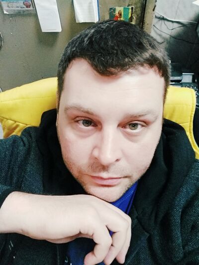  ,   Vadim, 43 ,   