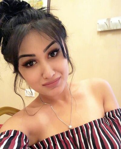  ,   Esma, 32 ,   ,   , c 