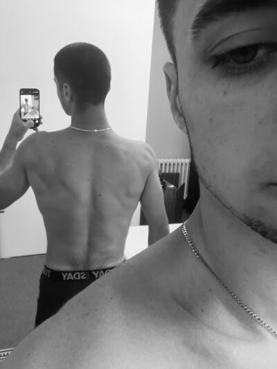  Blansko,   Roma, 27 ,   ,   