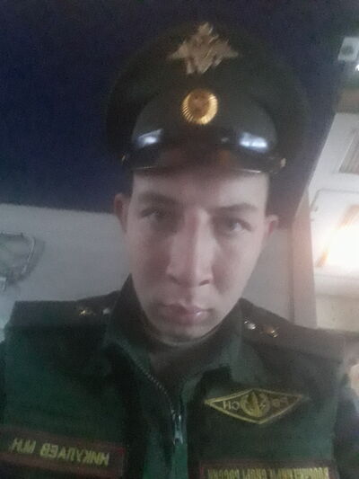  ,   Maxim, 22 ,   ,   , c 