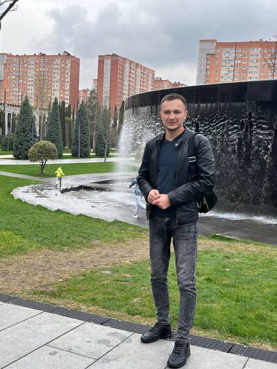  --,   , 32 ,     , c 