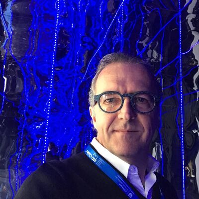  Loures,   Frank Greg, 60 ,   ,   