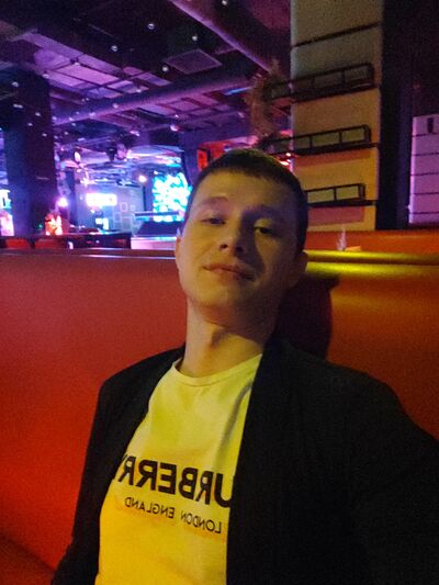  ,   Danya, 24 ,   ,   