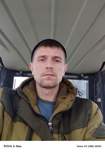  ,   Maks, 37 ,   ,   