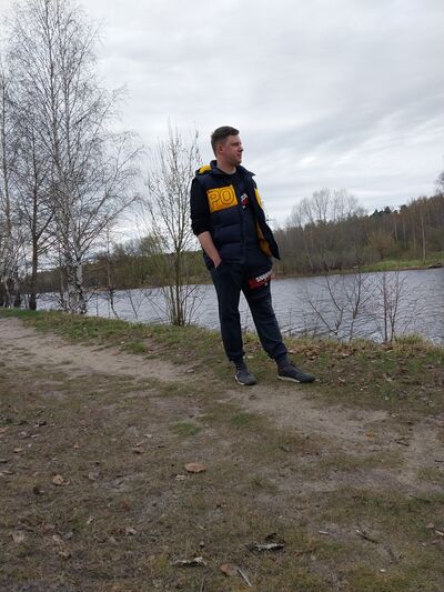  ,   Denis, 28 ,   ,   , c 