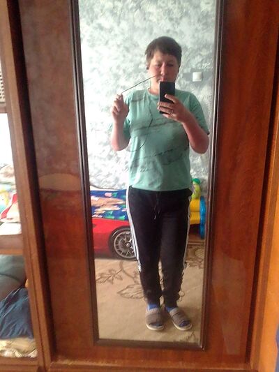  ,   Yana, 32 ,     , c 