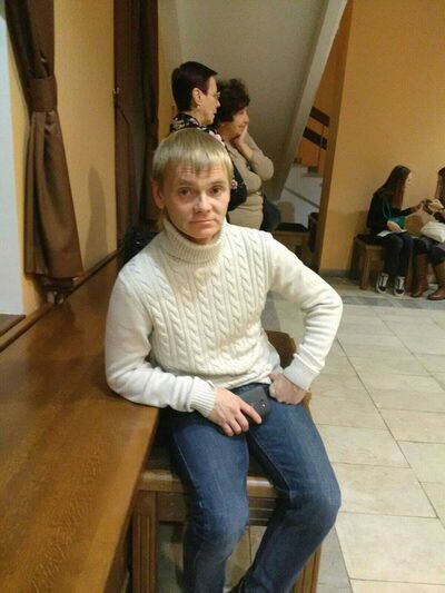  ,   Sergey, 44 ,   ,   
