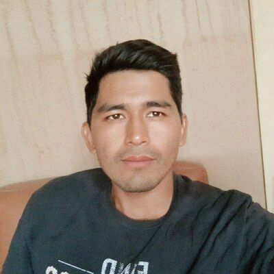  ,   Cesar, 32 ,   ,   
