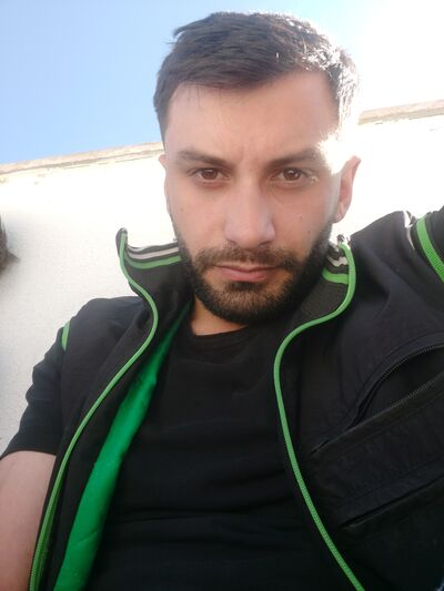  ,   Davit, 24 ,     , c , 