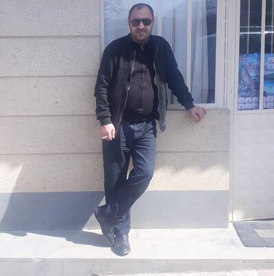  ,   Hayk, 44 ,   ,   