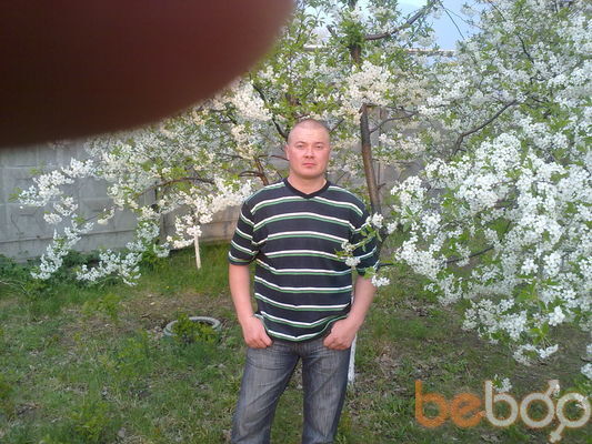  ,   Oleg, 46 ,  