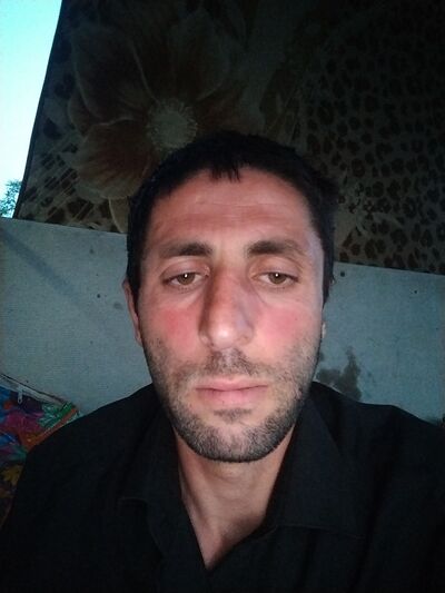  ,   Artur, 35 ,   ,   