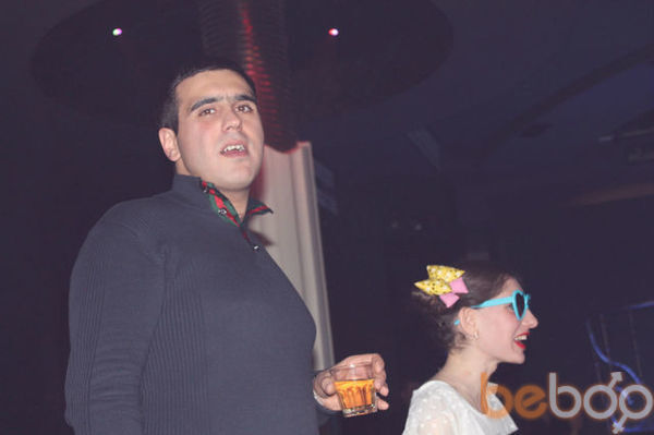  ,   Garry, 37 ,   