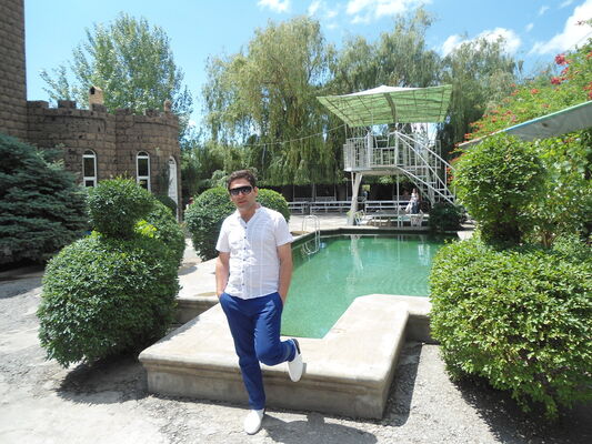  ,   Rafayel, 39 ,   