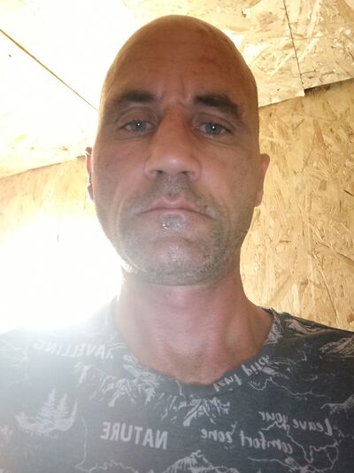  ,   Vladimir, 46 ,   ,   