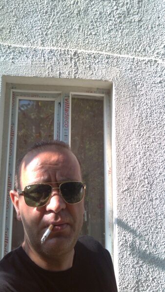  ,   Zvio, 52 ,   