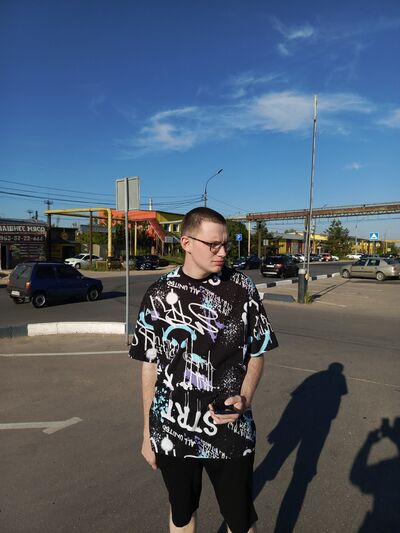  ,   German, 22 ,   ,   